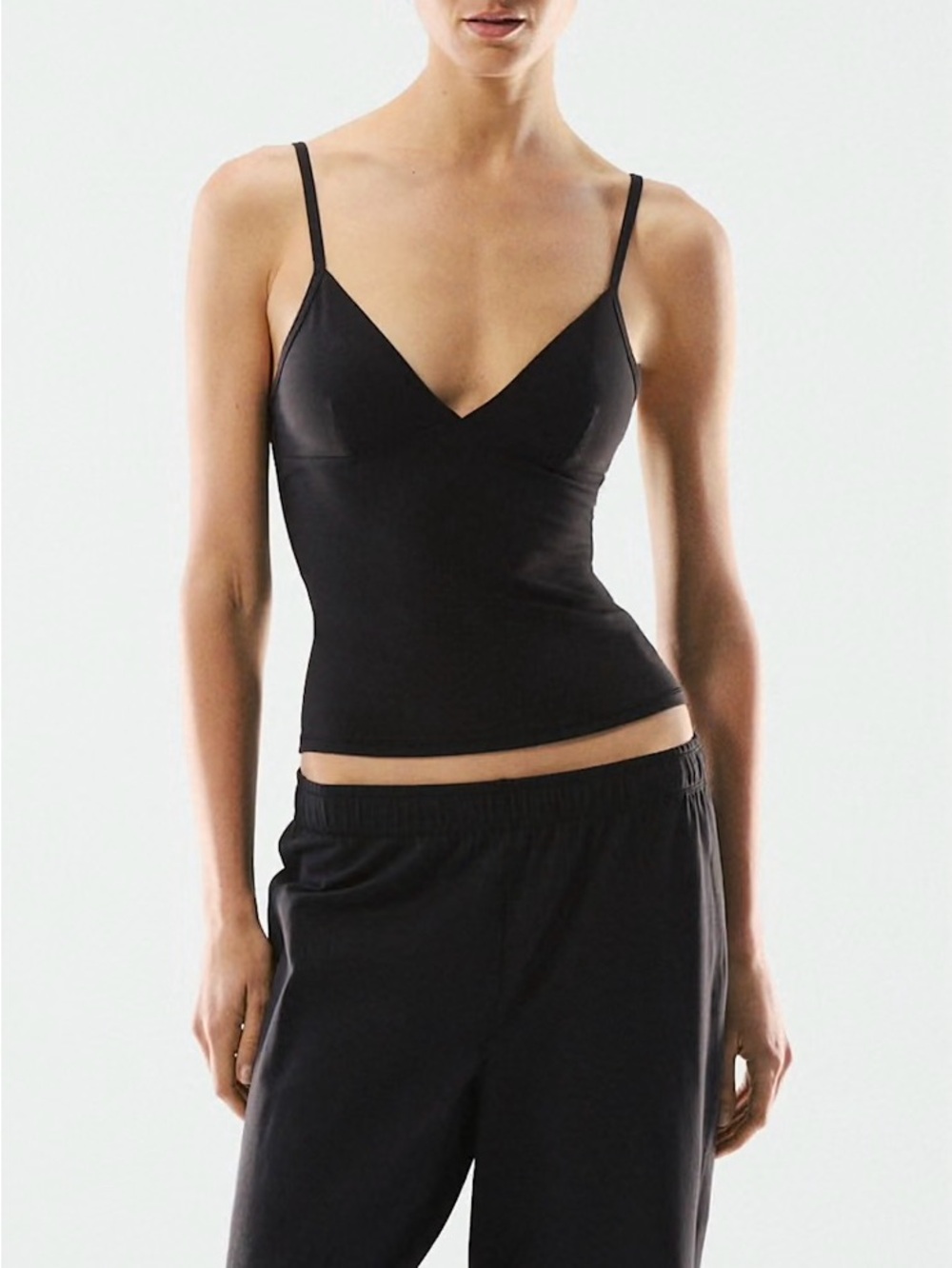 Aritzia TNA Golden V-neck Cami Activewear Tank Top in Black